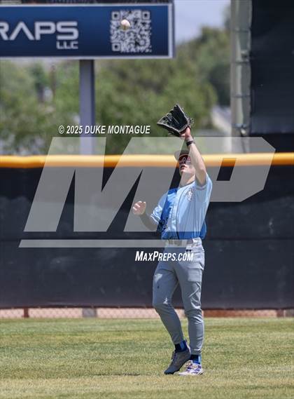 Thumbnail 2 in Casteel vs. Higley (AIA 6A RD1 B Playoff) photogallery.