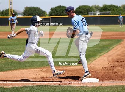 Thumbnail 3 in Casteel vs. Higley (AIA 6A RD1 B Playoff) photogallery.