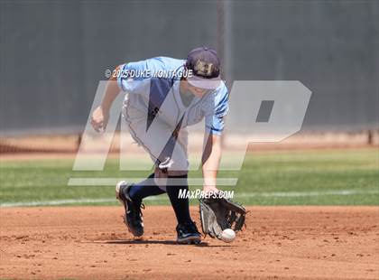 Thumbnail 2 in Casteel vs. Higley (AIA 6A RD1 B Playoff) photogallery.