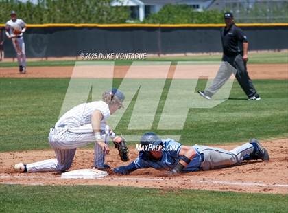 Thumbnail 2 in Casteel vs. Higley (AIA 6A RD1 B Playoff) photogallery.