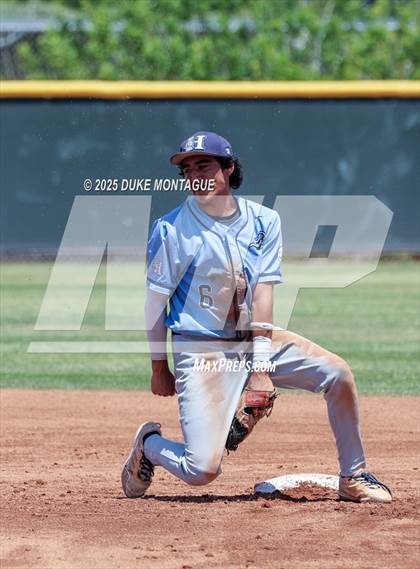 Thumbnail 2 in Casteel vs. Higley (AIA 6A RD1 B Playoff) photogallery.