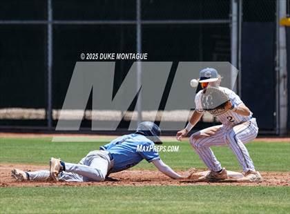 Thumbnail 3 in Casteel vs. Higley (AIA 6A RD1 B Playoff) photogallery.