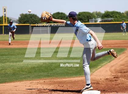 Thumbnail 2 in Casteel vs. Higley (AIA 6A RD1 B Playoff) photogallery.
