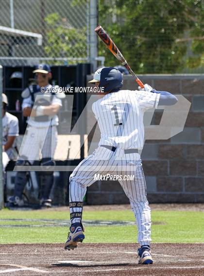 Thumbnail 3 in Casteel vs. Higley (AIA 6A RD1 B Playoff) photogallery.