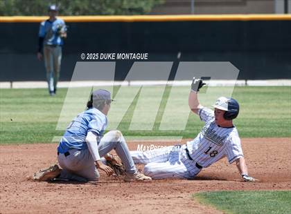 Thumbnail 3 in Casteel vs. Higley (AIA 6A RD1 B Playoff) photogallery.