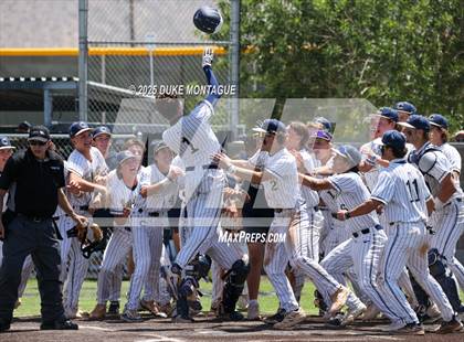 Thumbnail 3 in Casteel vs. Higley (AIA 6A RD1 B Playoff) photogallery.