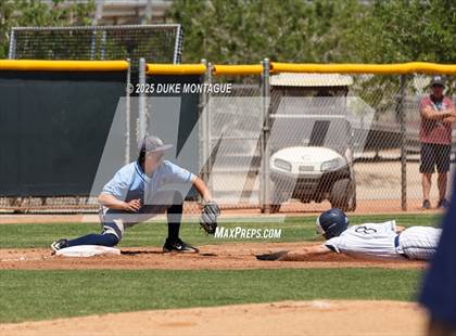 Thumbnail 3 in Casteel vs. Higley (AIA 6A RD1 B Playoff) photogallery.