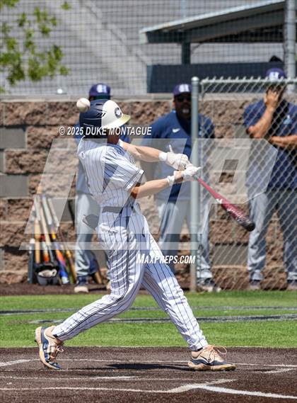 Thumbnail 3 in Casteel vs. Higley (AIA 6A RD1 B Playoff) photogallery.