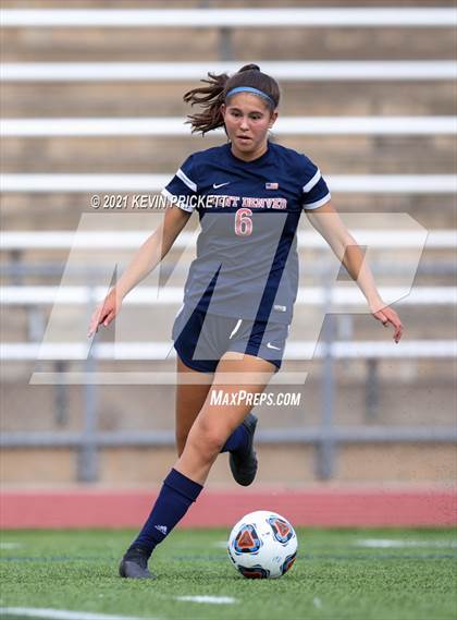 Thumbnail 1 in Kent Denver vs. Jefferson Academy (CHSAA Class 3A Semifinal) photogallery.