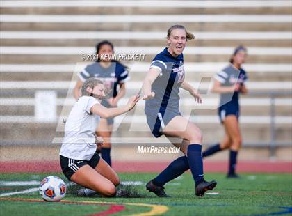 Thumbnail 1 in Kent Denver vs. Jefferson Academy (CHSAA Class 3A Semifinal) photogallery.