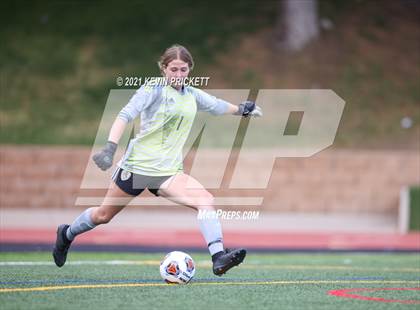 Thumbnail 1 in Kent Denver vs. Jefferson Academy (CHSAA Class 3A Semifinal) photogallery.