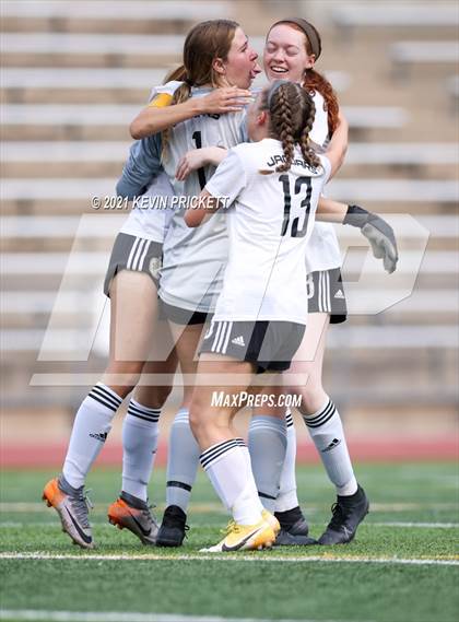 Thumbnail 3 in Kent Denver vs. Jefferson Academy (CHSAA Class 3A Semifinal) photogallery.
