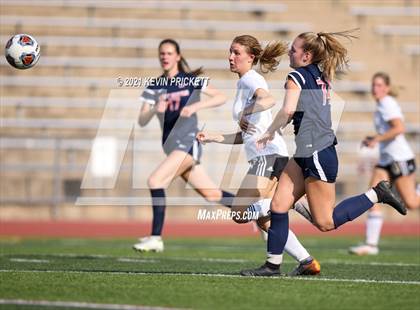 Thumbnail 2 in Kent Denver vs. Jefferson Academy (CHSAA Class 3A Semifinal) photogallery.