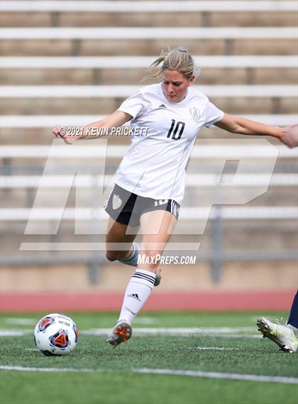 Thumbnail 2 in Kent Denver vs. Jefferson Academy (CHSAA Class 3A Semifinal) photogallery.