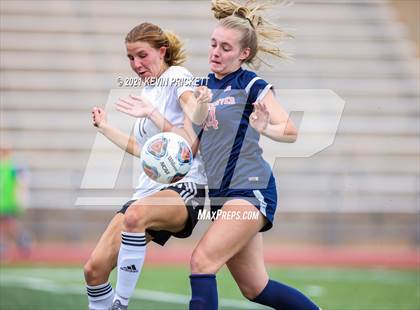 Thumbnail 2 in Kent Denver vs. Jefferson Academy (CHSAA Class 3A Semifinal) photogallery.