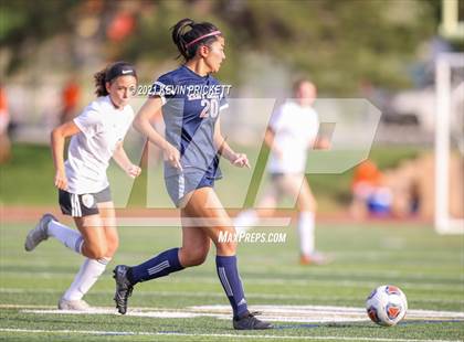 Thumbnail 3 in Kent Denver vs. Jefferson Academy (CHSAA Class 3A Semifinal) photogallery.