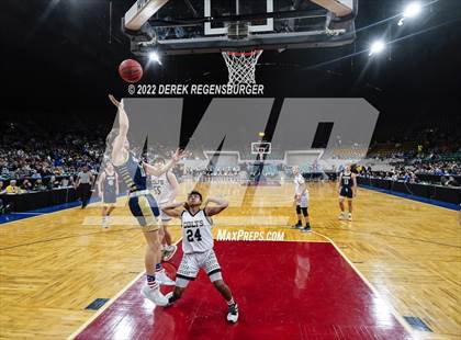 Thumbnail 2 in Pueblo South vs Frederick (CHSAA 4A Final 4) photogallery.