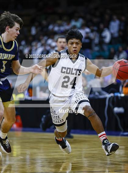 Thumbnail 3 in Pueblo South vs Frederick (CHSAA 4A Final 4) photogallery.