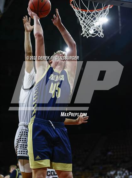 Thumbnail 2 in Pueblo South vs Frederick (CHSAA 4A Final 4) photogallery.
