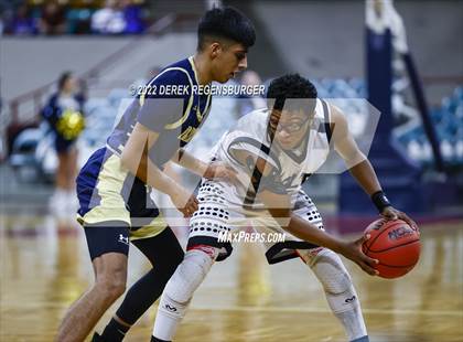 Thumbnail 1 in Pueblo South vs Frederick (CHSAA 4A Final 4) photogallery.