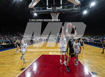 Thumbnail 1 in Pueblo South vs Frederick (CHSAA 4A Final 4) photogallery.