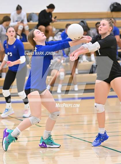 Thumbnail 3 in Xavier College Prep vs. Chandler photogallery.