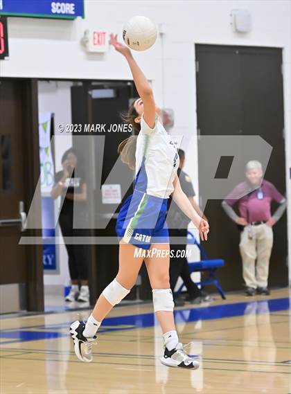 Thumbnail 2 in Xavier College Prep vs. Chandler photogallery.