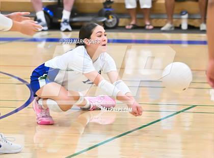 Thumbnail 2 in Xavier College Prep vs. Chandler photogallery.
