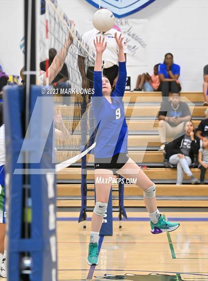 Thumbnail 2 in Xavier College Prep vs. Chandler photogallery.