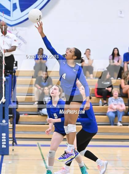 Thumbnail 3 in Xavier College Prep vs. Chandler photogallery.