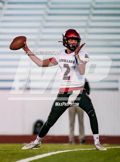 Thumbnail 1 in Levelland @ Perryton photogallery.