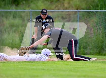 Thumbnail 1 in Amador vs. Bear River (CIF SJS Div 6 Semifinals) photogallery.