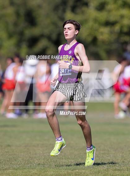 Thumbnail 3 in UIL Cross Country 5A Finals (5K) photogallery.