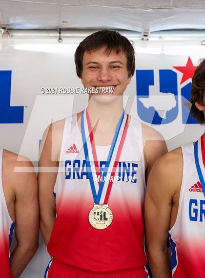 Thumbnail 2 in UIL Cross Country 5A Finals (5K) photogallery.
