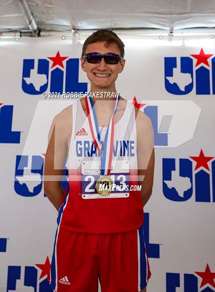 Thumbnail 1 in UIL Cross Country 5A Finals (5K) photogallery.
