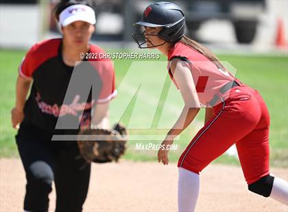 Thumbnail 2 in South Gate vs Village Christian (Spring Fling Tournament) photogallery.