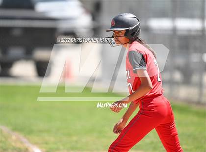 Thumbnail 2 in South Gate vs Village Christian (Spring Fling Tournament) photogallery.