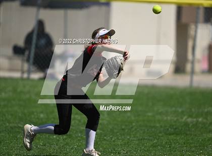 Thumbnail 3 in South Gate vs Village Christian (Spring Fling Tournament) photogallery.