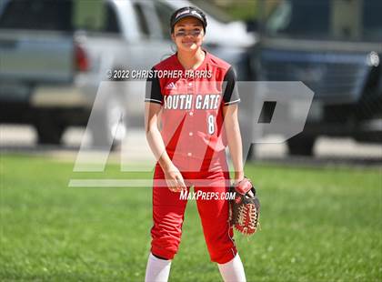 Thumbnail 2 in South Gate vs Village Christian (Spring Fling Tournament) photogallery.