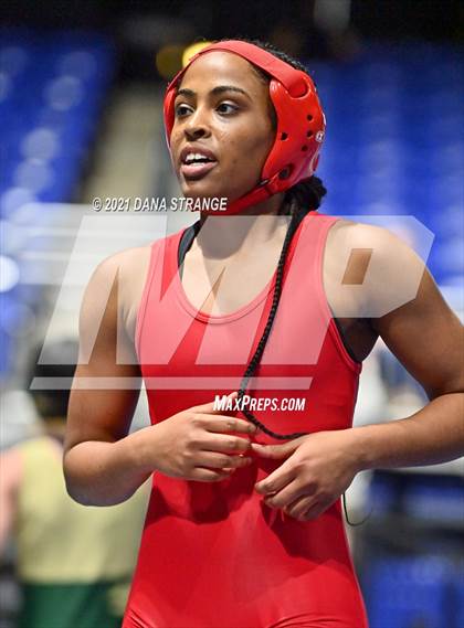 Thumbnail 3 in UIL 6A District 10 Championship photogallery.