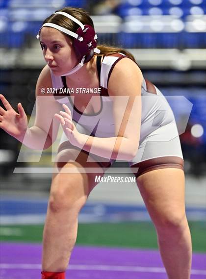 Thumbnail 1 in UIL 6A District 10 Championship photogallery.
