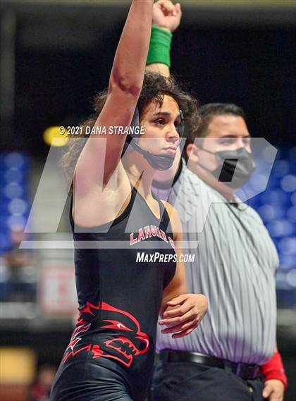 Thumbnail 1 in UIL 6A District 10 Championship photogallery.