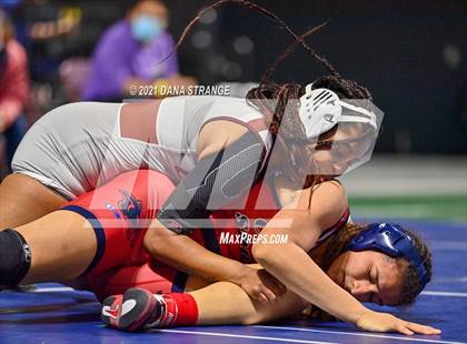 Thumbnail 1 in UIL 6A District 10 Championship photogallery.