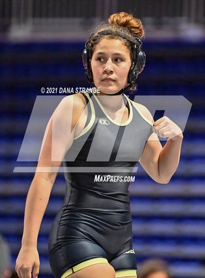 Thumbnail 2 in UIL 6A District 10 Championship photogallery.