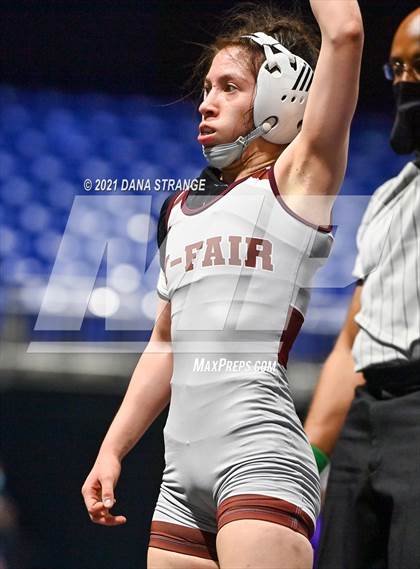 Thumbnail 2 in UIL 6A District 10 Championship photogallery.