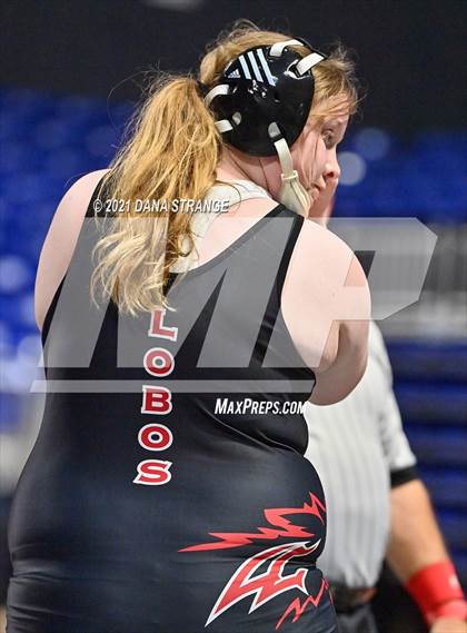 Thumbnail 1 in UIL 6A District 10 Championship photogallery.