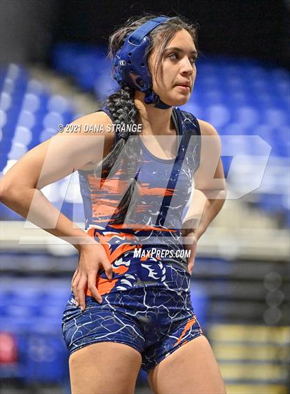 Thumbnail 2 in UIL 6A District 10 Championship photogallery.