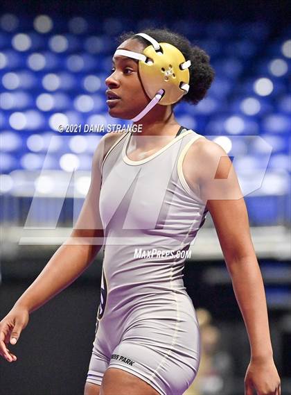 Thumbnail 1 in UIL 6A District 10 Championship photogallery.