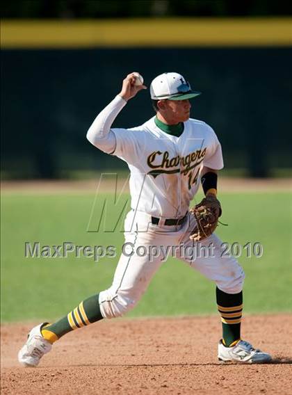 Thumbnail 3 in Bishop Amat vs. Edison (Diamond Sports National Classic) photogallery.
