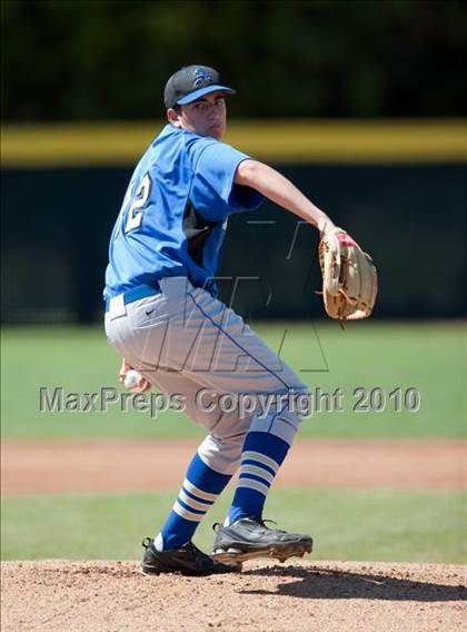 Thumbnail 3 in Bishop Amat vs. Edison (Diamond Sports National Classic) photogallery.